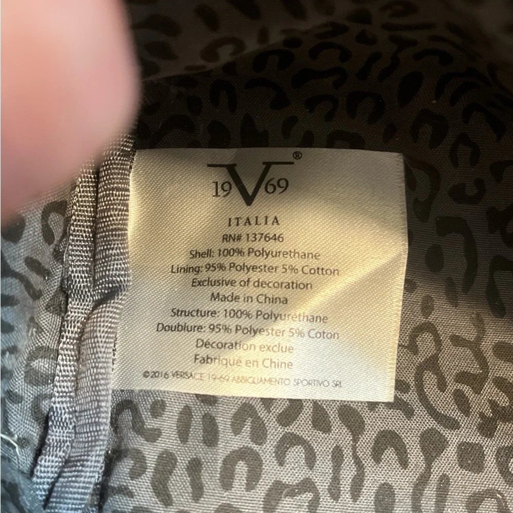 V Italia unused blue
